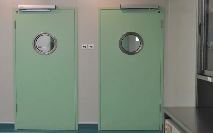 醫院木門和實木門有什么區別