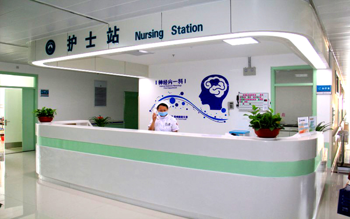 鋁合金門廠為大家剖析未來行業發展趨勢